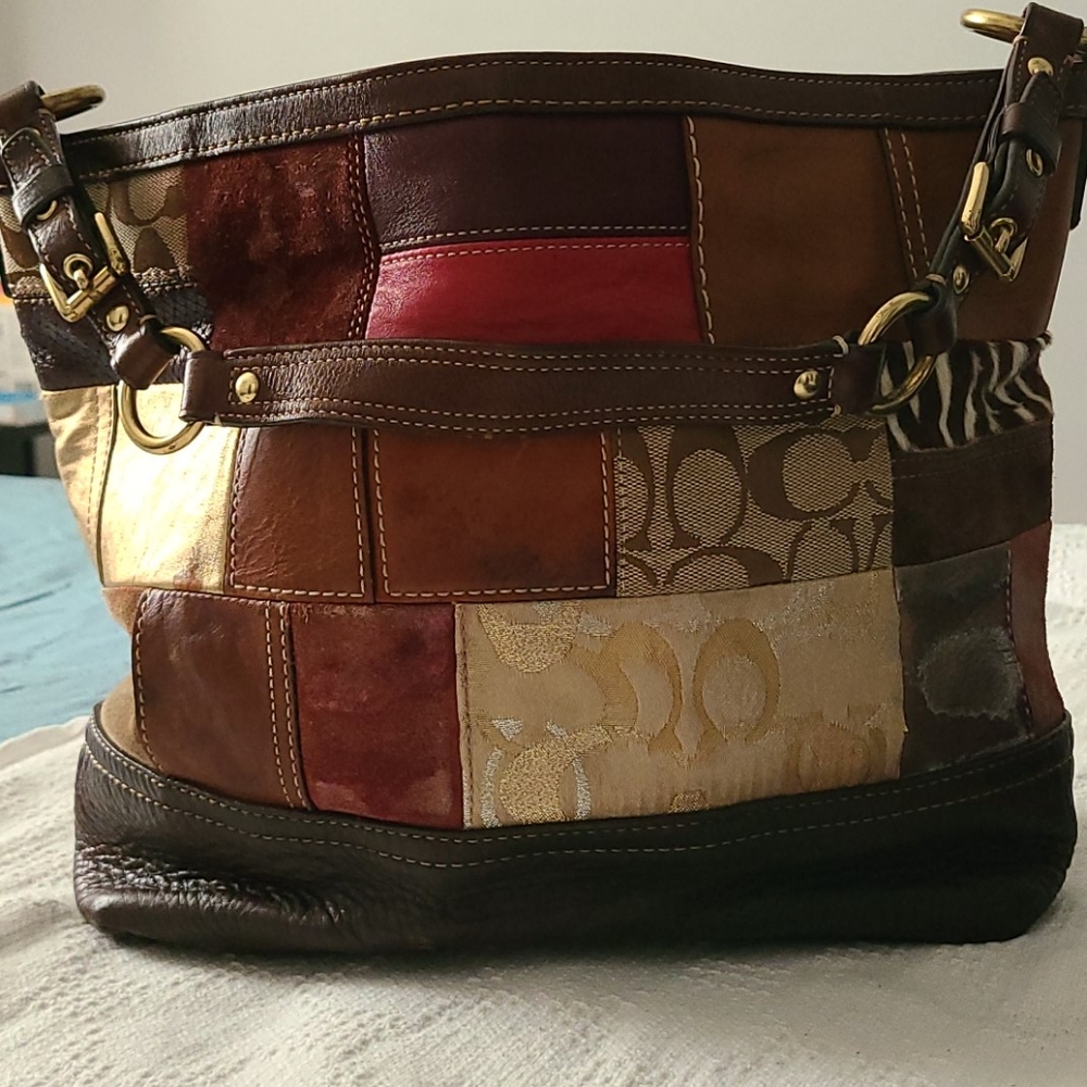 Coach Shoulder Bag